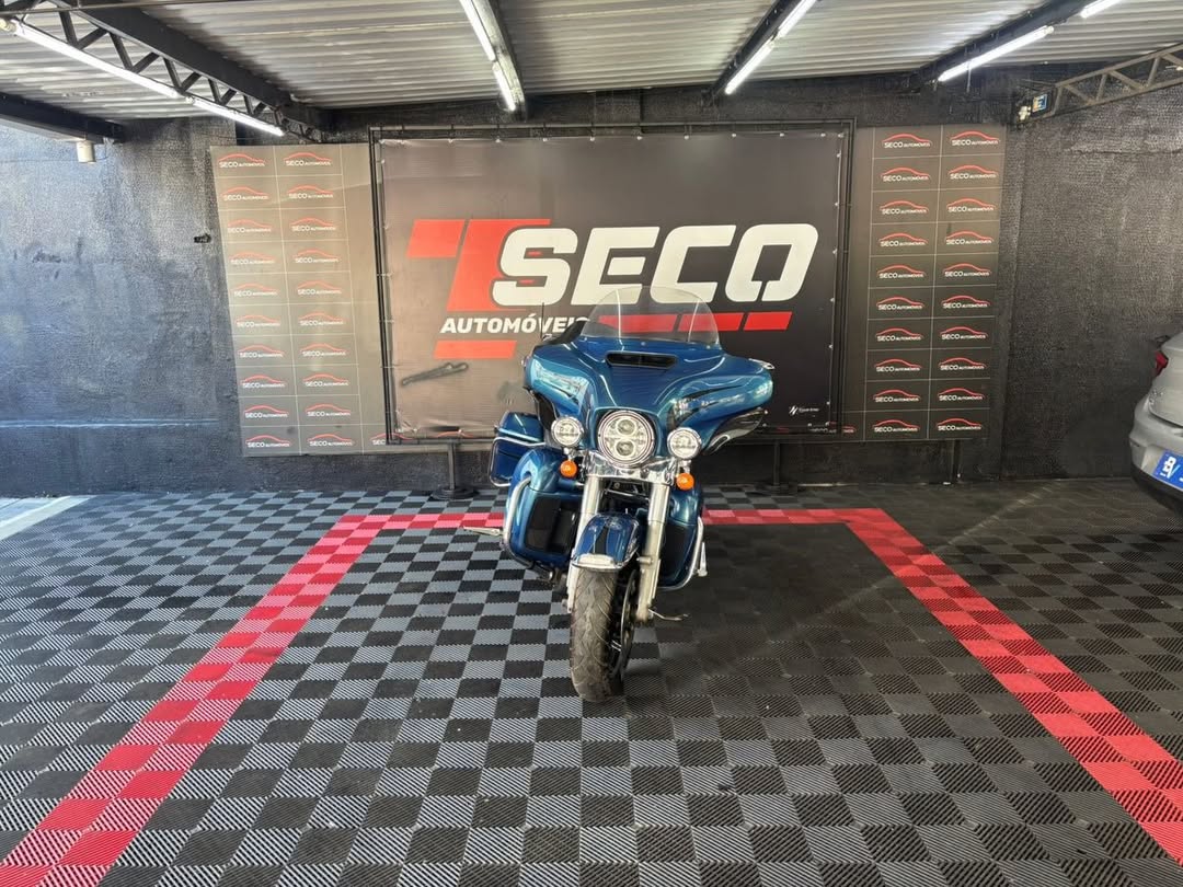 HARLEY-DAVIDSON ULTRA LIMITED FLHTK